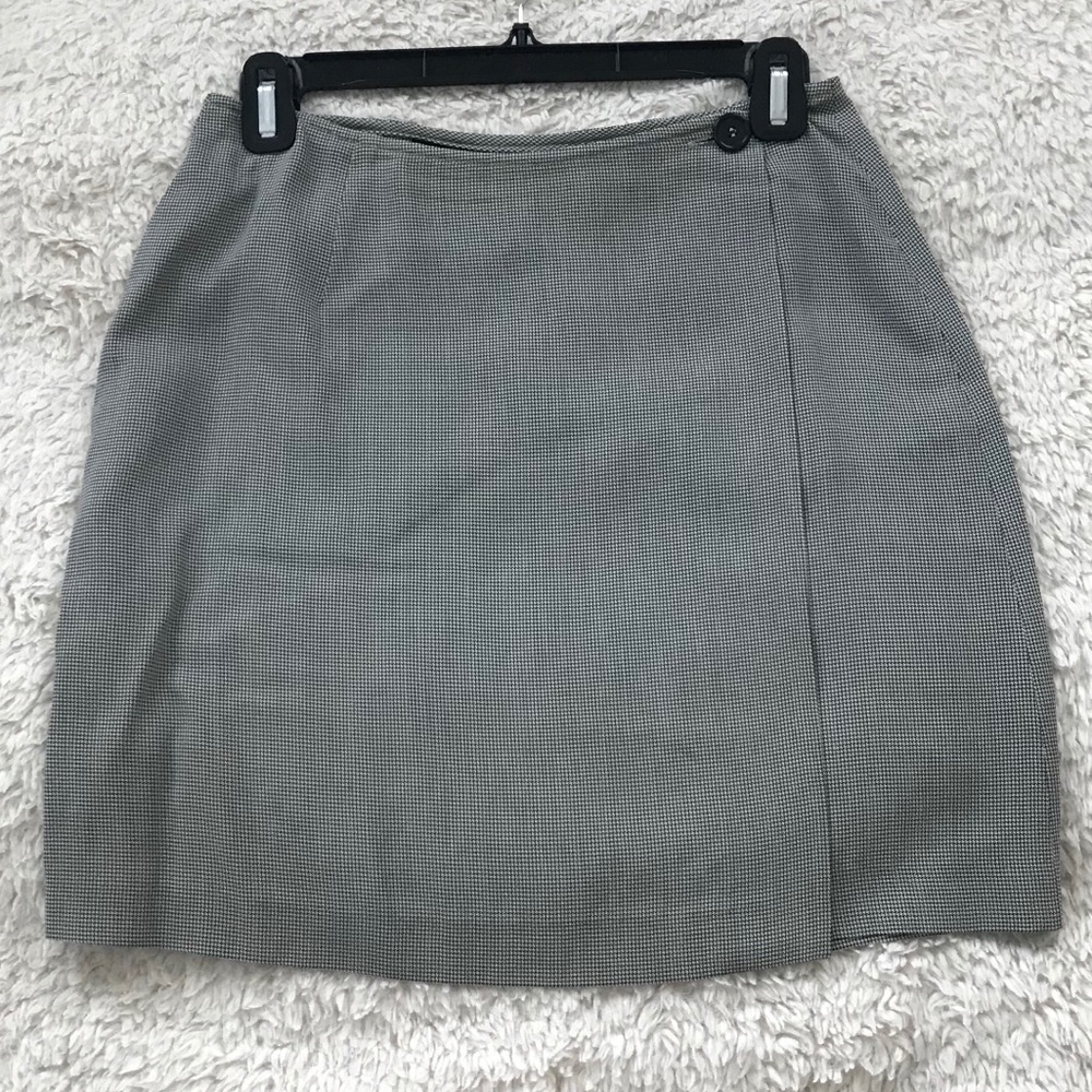 DKNY Black & White Small Check Wrap Skirt